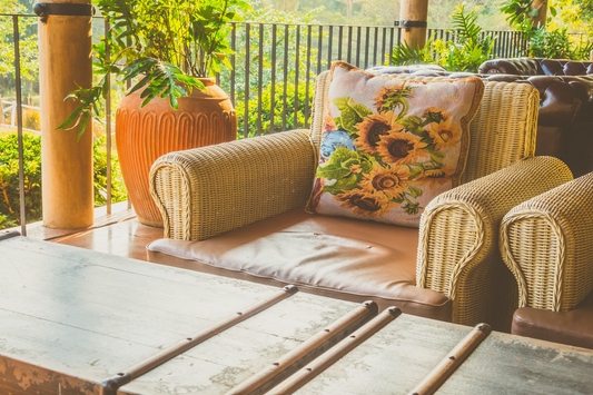 Decorating Ideas for Compact Outdoor Spaces