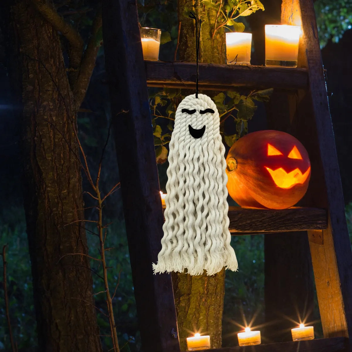Halloween Ghost Hanging Wall Decoration – Spooky Floating Ghost Ornament