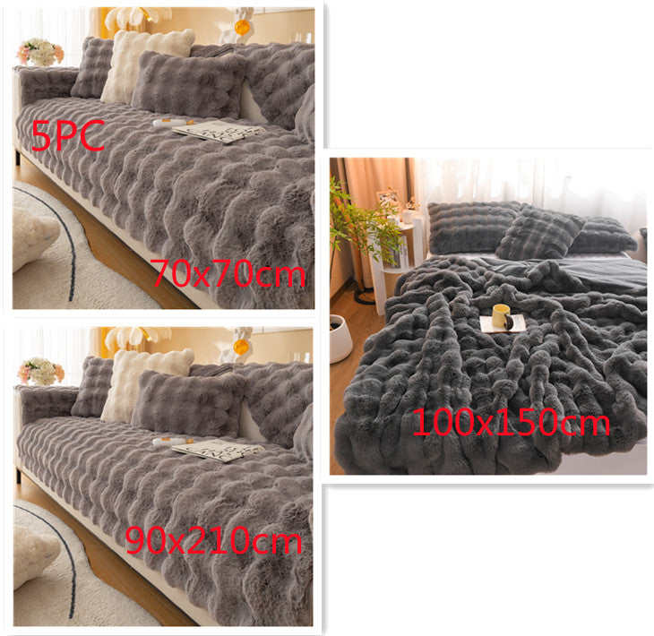 Add a Touch of Elegance with Our Light Luxury Velvet Blanket