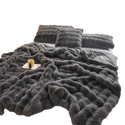 Add a Touch of Elegance with Our Light Luxury Velvet Blanket