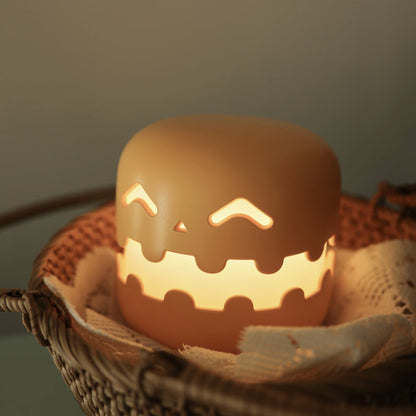 Pumpkin LED Night Light – Cute Halloween Bedside Lamp for Kids & Home Decor